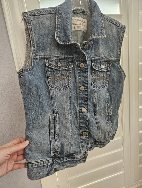 Aéropostale Distressed Blue Denim Vest - Picture 5 of 14